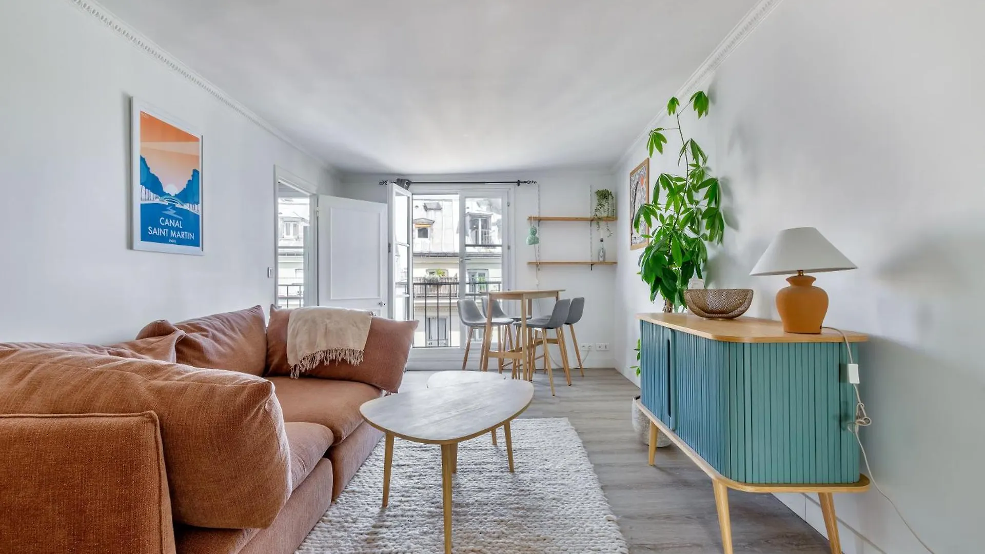 Faubourg St Martin - Canal Saint Martin Chaleureux Appartement 파리 0*,  프랑스